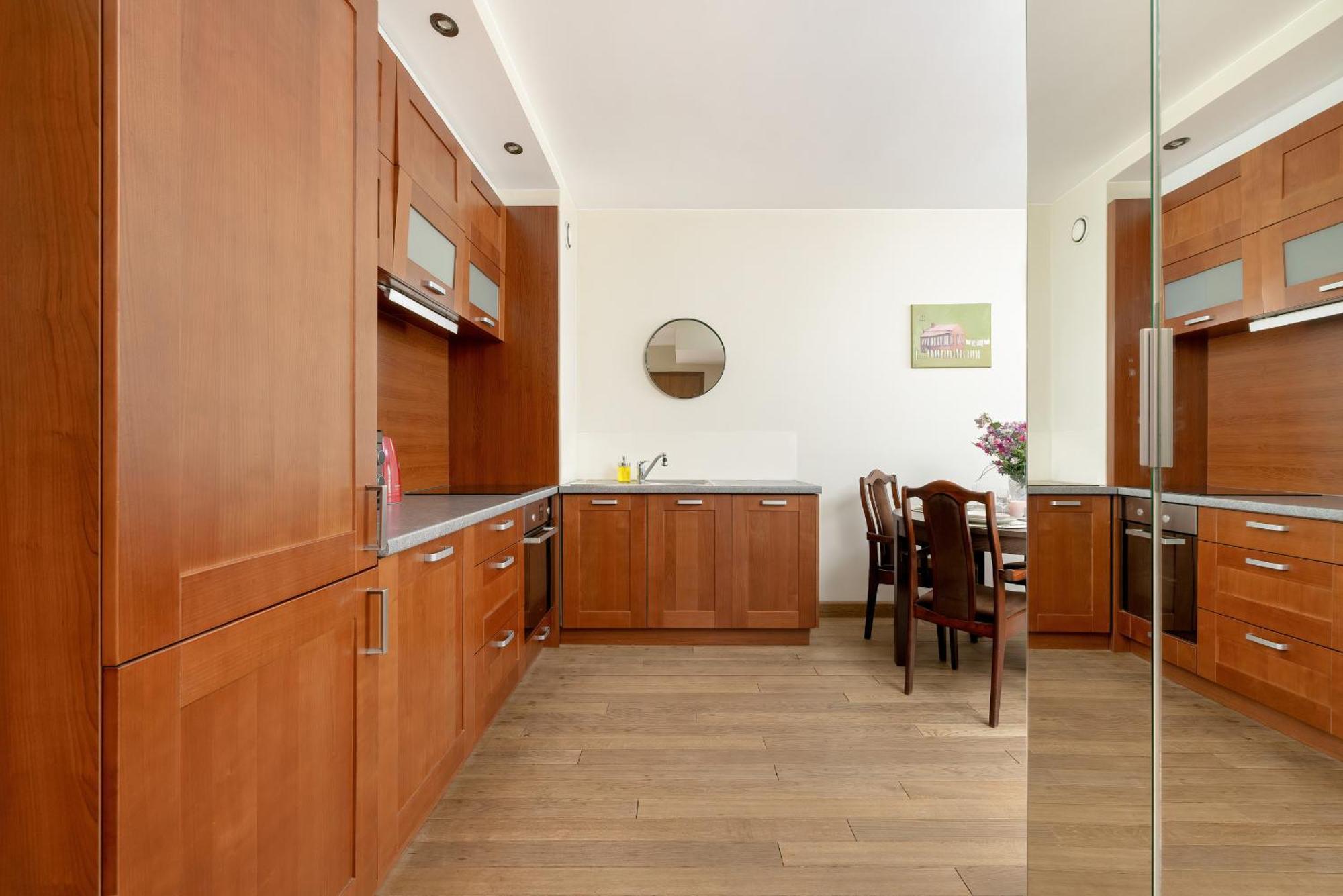 Centrum Krakowa Piekny Apartament Z Balkonem By Rent Like Home Exteriör bild