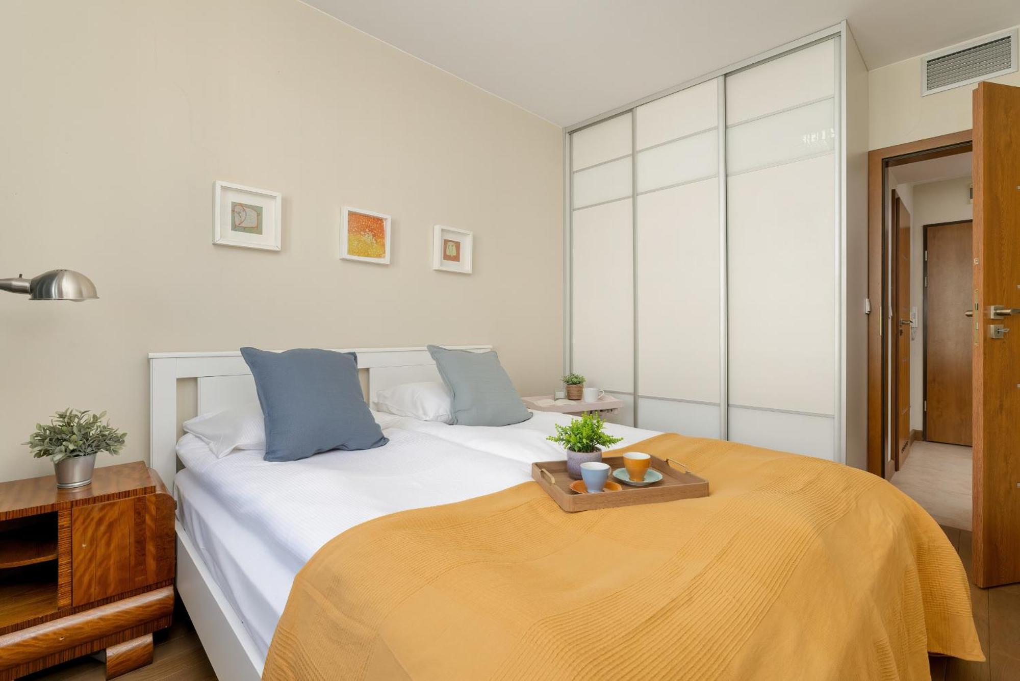 Centrum Krakowa Piekny Apartament Z Balkonem By Rent Like Home Exteriör bild