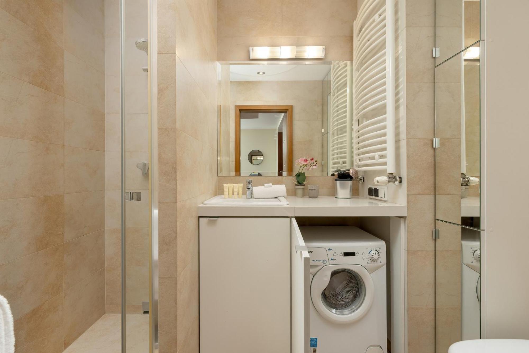 Centrum Krakowa Piekny Apartament Z Balkonem By Rent Like Home Exteriör bild